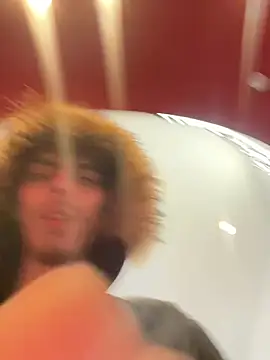 albino1122 (M twink) - Cum