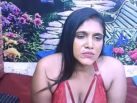 IndianSexyLady20 webcam