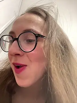 MartiniiSelenna webcam