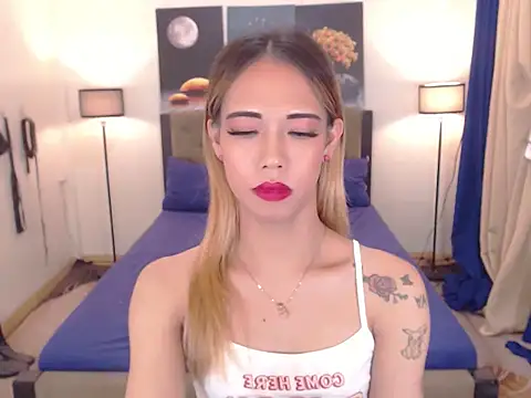 PreciousAmore webcam