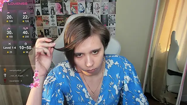 Scarlet_Sirenn webcam