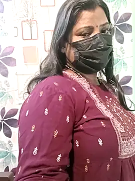 Webcam Model (TAMIL-MILF-)  is live.Free join now!