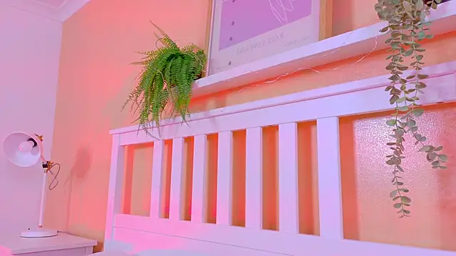 KendalMilleer webcam