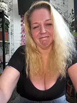 JenniferCarmen webcam