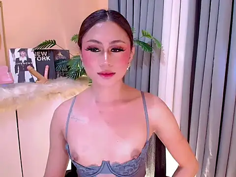 HOTkendraCumXxx webcam