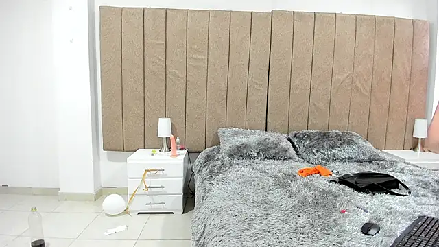 valery_slim18 webcam