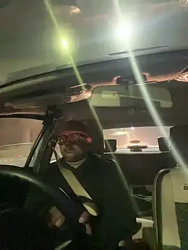 Dick_6inches_Delhi webcam