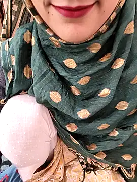 Indian-Aleena webcam