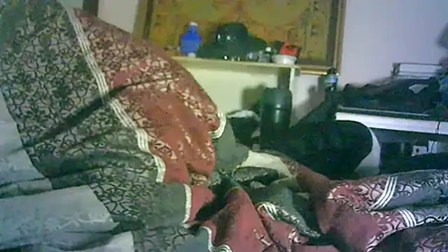 ON3YOULLN3VER_FIR3 webcam