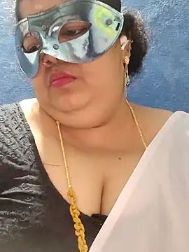 Webcam Model (tamilthanushri)  is live.Free join now!