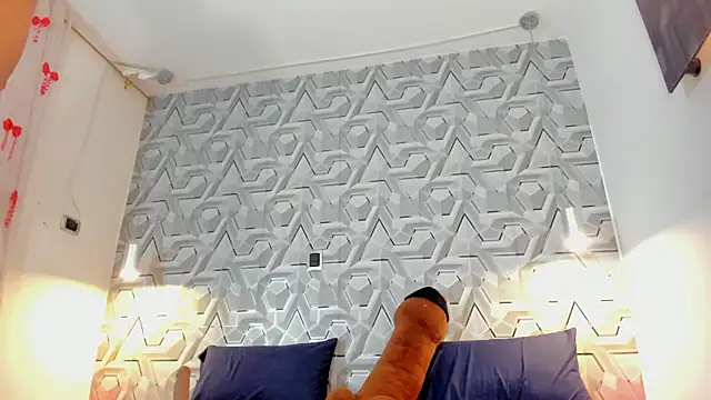 Sophiee_Hill webcam