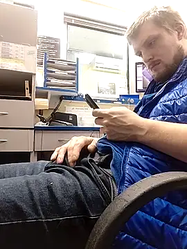 yurii_magic (Ask my age) - Mother health