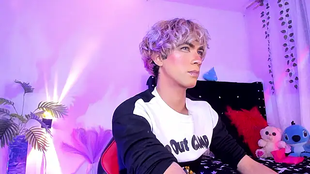 Cooperrosscute233 webcam