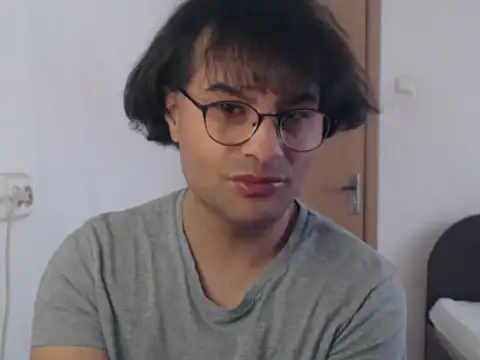 wildpussycat23 - Wildpussycat23's free webcam - UK Sex Cams