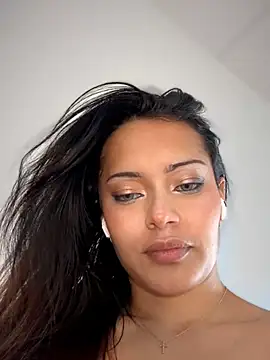 Risky_Workouts — DEEP DILDOFUCK NAKED TS