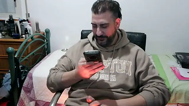 Italian_dark_desire webcam