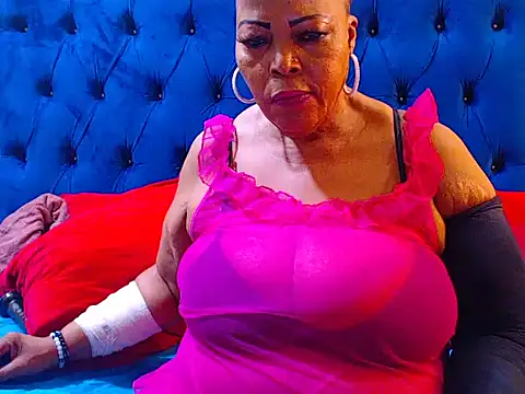 ebonycandy10 webcam