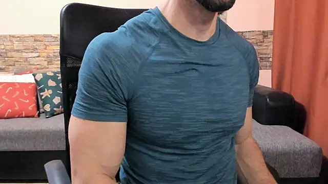 HotHunkTrainer webcam