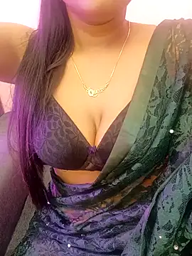 Webcam Model (menaxi-baby7)  is live.Free join now!