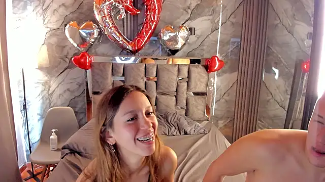 Manson_and_Zoe webcam