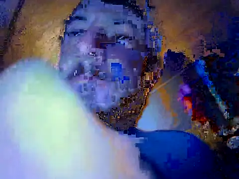 UncutHammer69 webcam