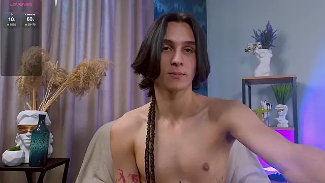 cleostringer (M twink) - SHOW HARD DICK 10 MIN