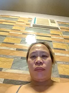 squirtshantal webcam