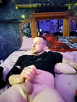 RazedbyVillans webcam