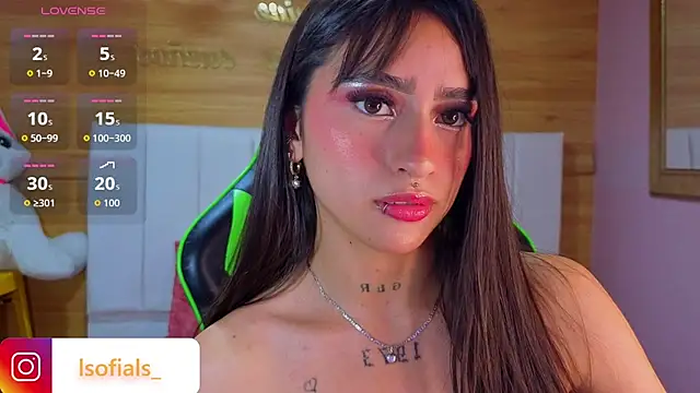 Abril_Velvet_a_ webcam