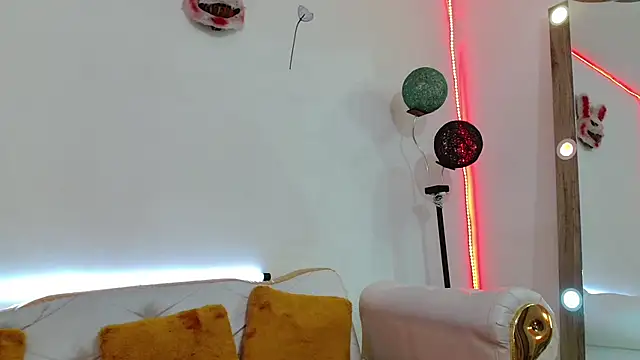 Megan_Blaze01 webcam