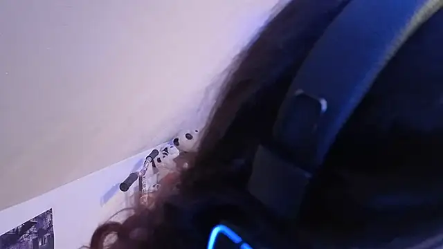 Blissmissataeses webcam