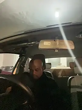 Dick_6inches_Delhi webcam