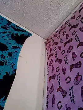 Juicy_Libra69 webcam