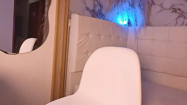 Karolyn_rousse webcam