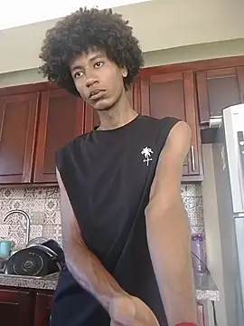 twink_gabrielll (M young) - Cum in public! 🍒