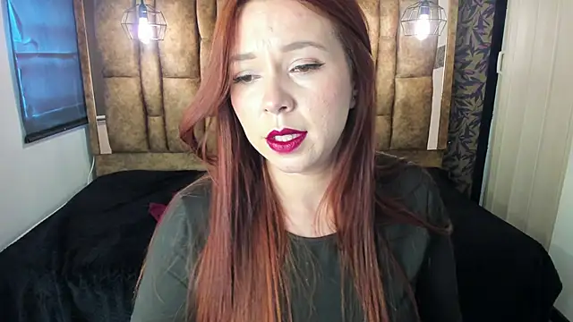 Isa_Thompson__ webcam