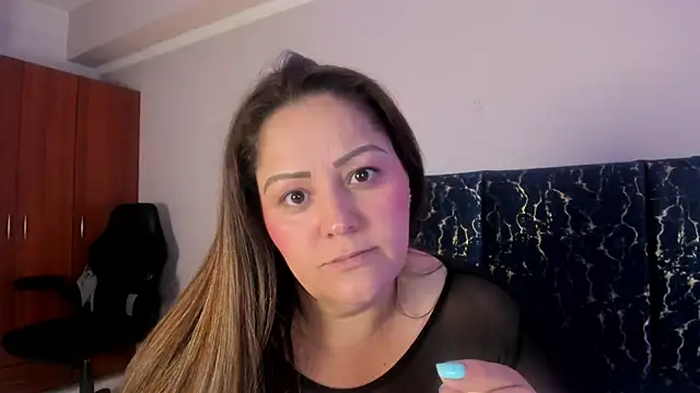 katte_landerr webcam