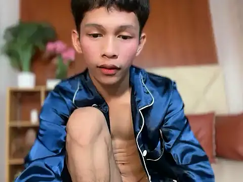 TheBoyAboveYou webcam