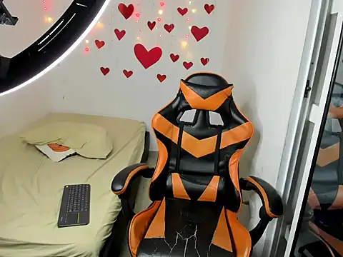 RYAN_MYEARZ__ webcam