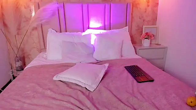 anntonella_watson webcam