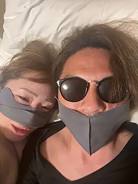 POMUPOMUPURIN2 webcam