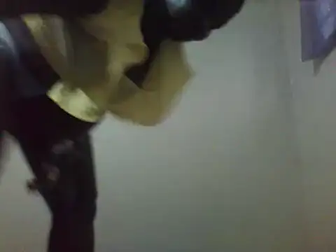 creamyhairy_puss webcam