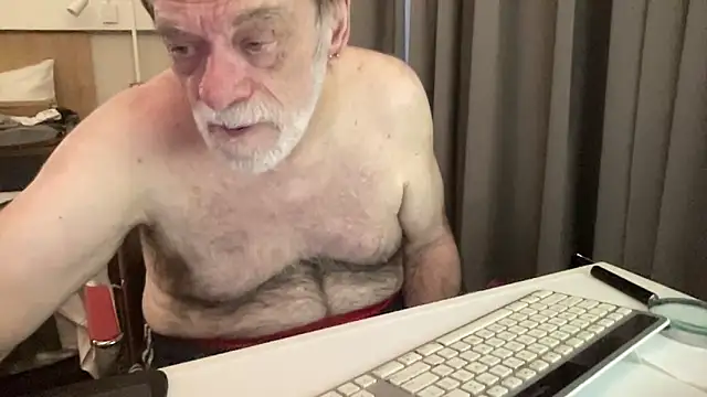 coach-karl - Coach-karl's free webcam - UK Sex Cams