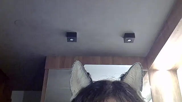 SkinnyKitten — show bellymostrar barriga