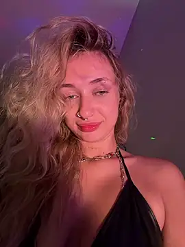 _Kiss_me_hard_ webcam