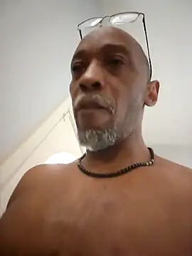 Lonelynudist59 webcam