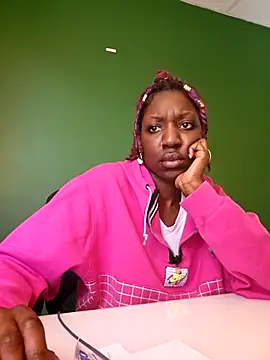 oliviaprettypussy webcam