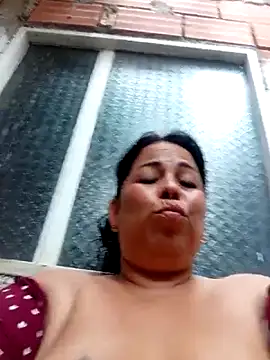 Mother-Big-tits webcam