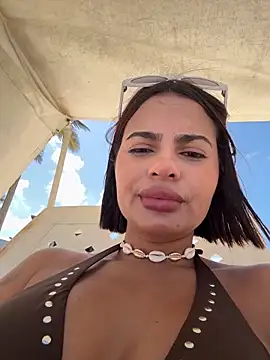 Irina_Velvett webcam