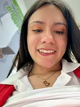 CHARLOTTE__05 webcam